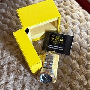 Invicta Men's Watch with Silver Band and Black Dial